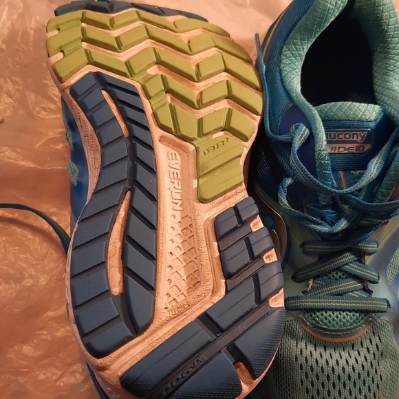 Saucony Everun Guide 10 Sneakers 👟 - Picture 8 of 8